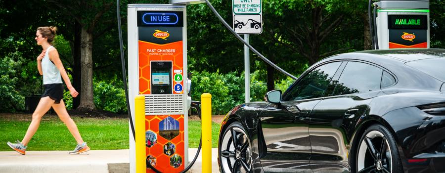 AUSTIN , TEXAS Chargepoint DC Fast Charging Station.